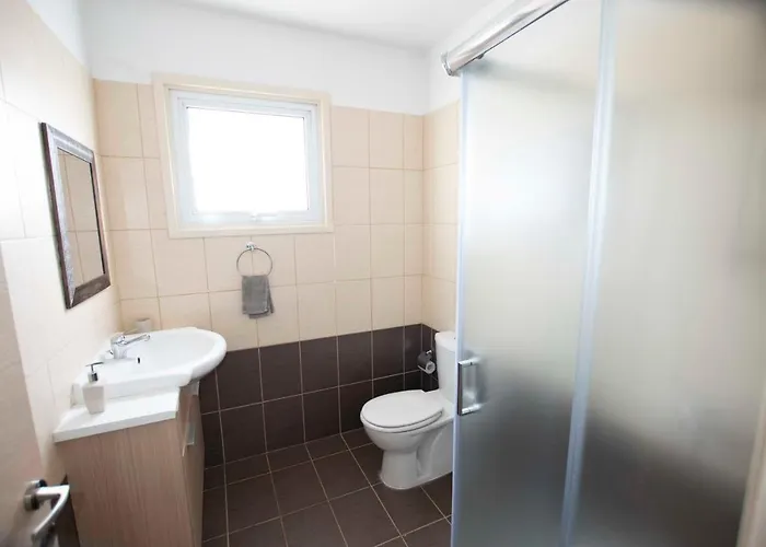 Glabur - The Sunny Atelier - City, Free Parking & Wifi, Welcomes You!!! Apartmán *